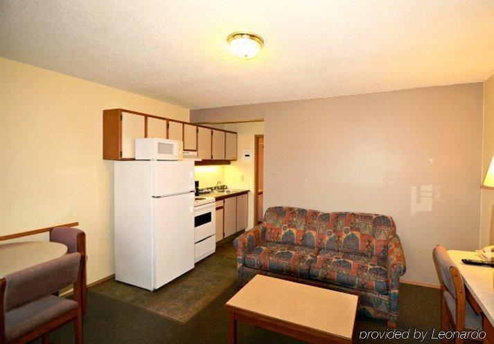 Siesta Suites Kelowna Eksteriør billede