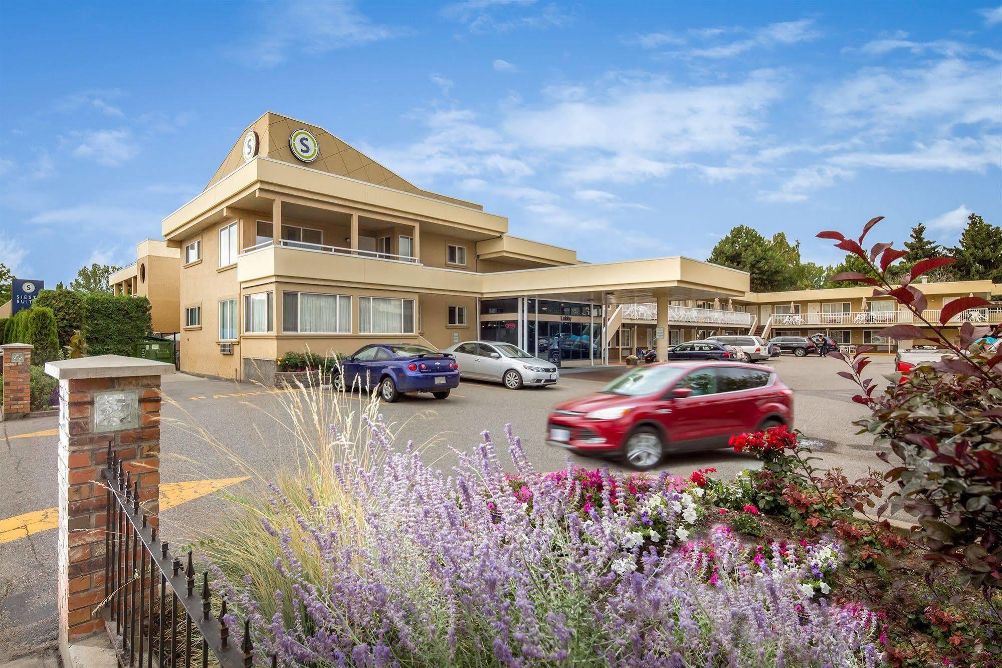 Siesta Suites Kelowna Eksteriør billede
